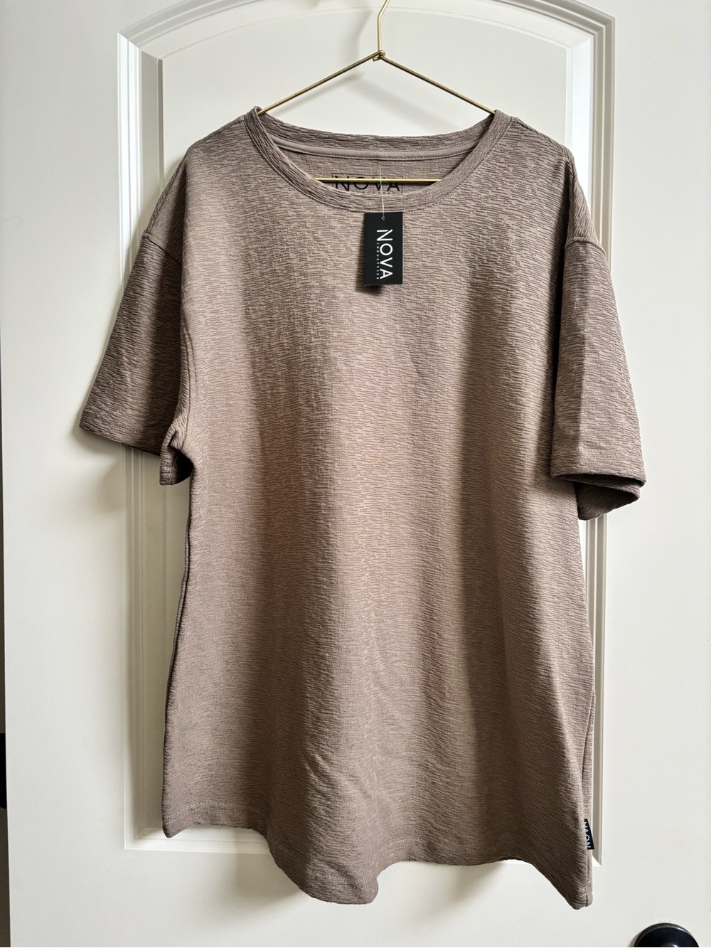 NWT Nova - Size Large